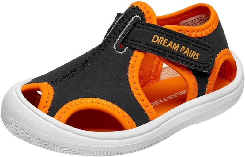 Photo 1 of DREAM PAIRS Boys Girls Toddler/Little Kid Closed Toe Summer Sandals Water Shoes  SIZE  12