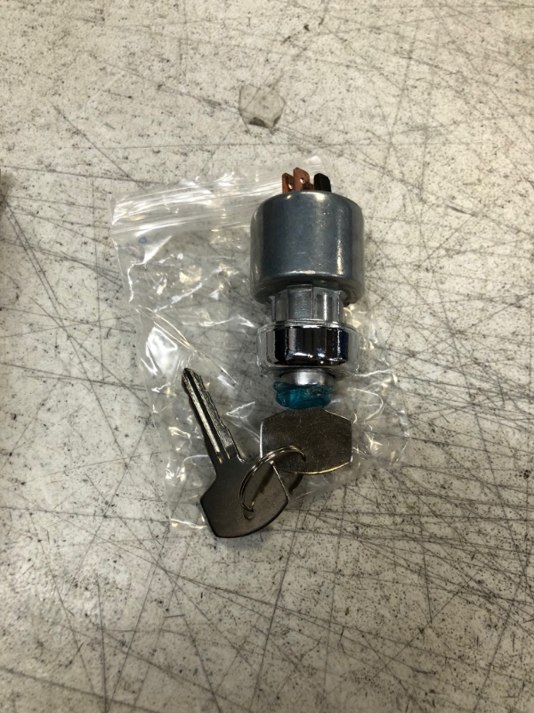 Photo 2 of 25150-02H01 Ignition Switch for Nissan Forklift