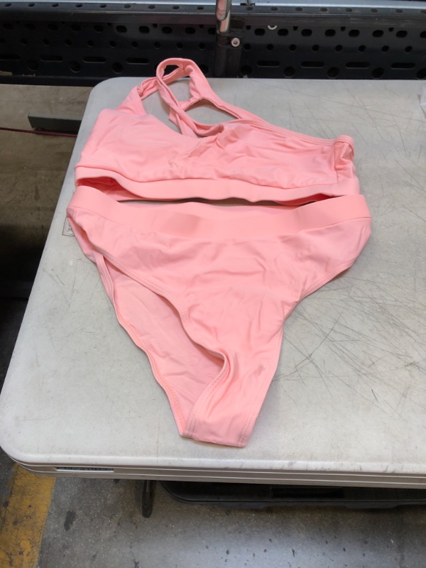 Photo 1 of LIGHT PINK WOMEN'S SWIMSUIT SET ( SIZE: LARGE ) 