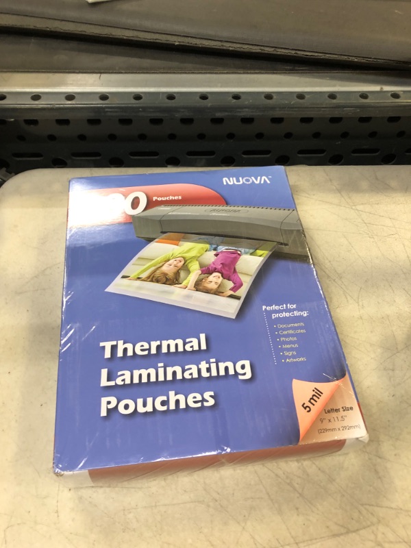 Photo 2 of Nuova 200-Pack, 5 Mil Thermal Laminating Pouches 9 x 11.5 Inches, Letter Size (LP205H) 5-mil 200 Sheets