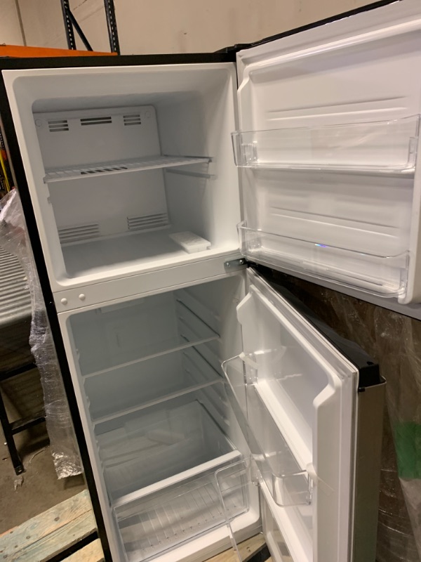 Photo 4 of 10.1 cu. ft. Top Freezer Refrigerator in Stainless Steel

