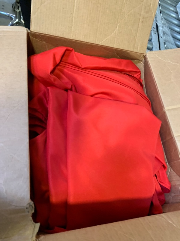 Photo 2 of 6 Pack Red Round Tablecloths 132 Inch - Circle Bulk Linen Polyester Fabric Washable Table Clothes Cover for Wedding Reception Banquet Party Buffet Restaurant Red 132 In, 6 Pack