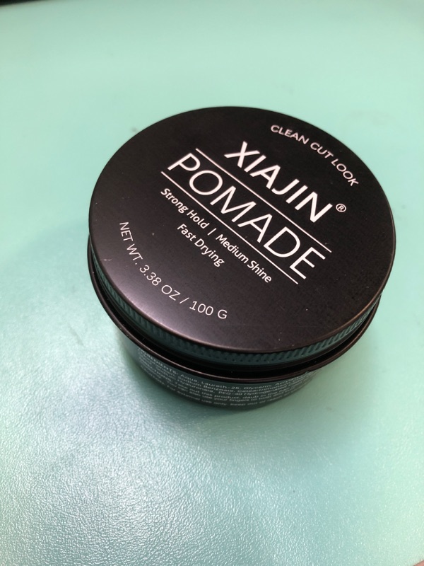 Photo 2 of XIAJIN Pomade for Men, Natural Ocean Scented Pomade, Strong Hold&Medium Shine Water Based Gel Like Flake Free Hair Gel - Easy To Wash Out - All Day Hold For All Hair Styles,3.38oz/100g(Natural Ocean)
