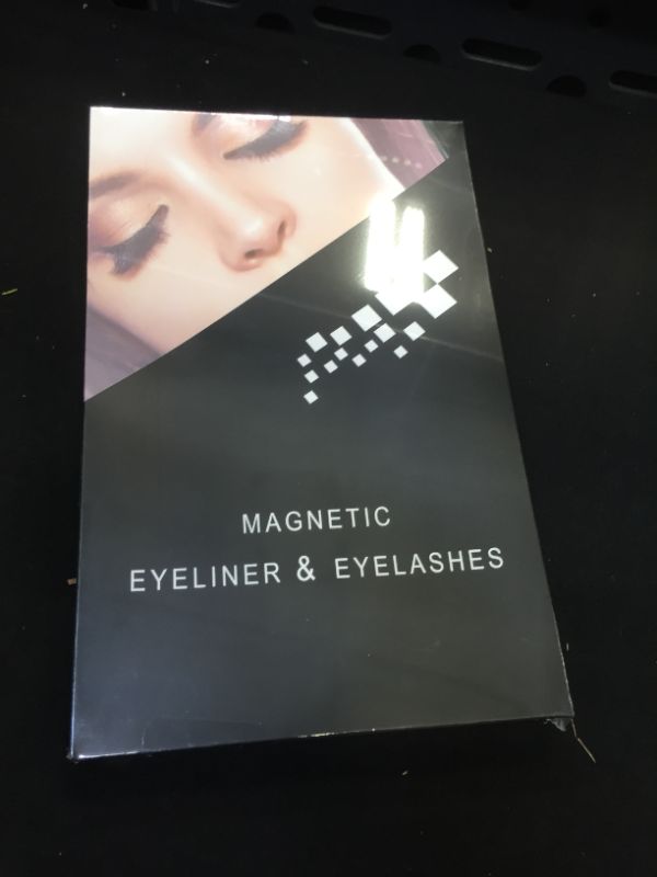 Photo 2 of [10 Pairs] Magnetic Eyelashes and Eyeliner Kit, Reusable Magnetic Lashes with Eyeliner and Tweezers, 3D Natural Look False Eyelashes, No Glue Needed (10pairs)
