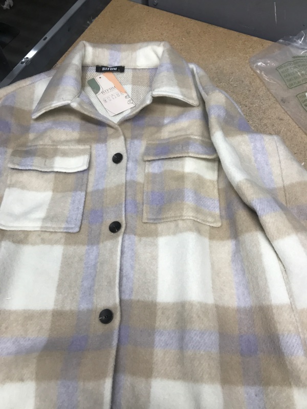 Photo 2 of  Women's Flannel Plaid Shacket Long Sleeve Button Down Shirts Jacket Coats with Side Pockets
