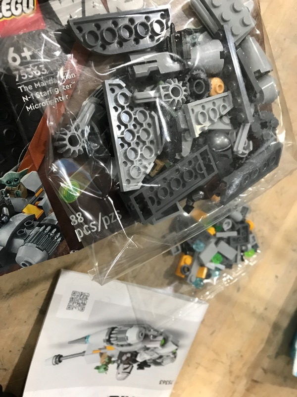 Photo 2 of LEGO Star Wars The Mandalorian’s N-1 Starfighter Microfighter 75363 Building Toy Set for Kids Aged 6 and Up with Mando and Grogu 'Baby Yoda' Minifigures, Fun Gift Idea for Action Play