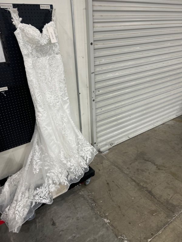 Photo 5 of ***SEE COMMENTS SECTION***
lavetir white wedding dress