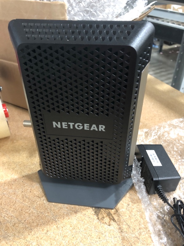 Photo 4 of Netgear Gigabit Cable Modem (32x8) DOCSIS 3.1 | for XFINITY by Comcast, Cox. Compatible with Gig-Speed from Xfinity - CM1000-1AZNAS (Renewed)