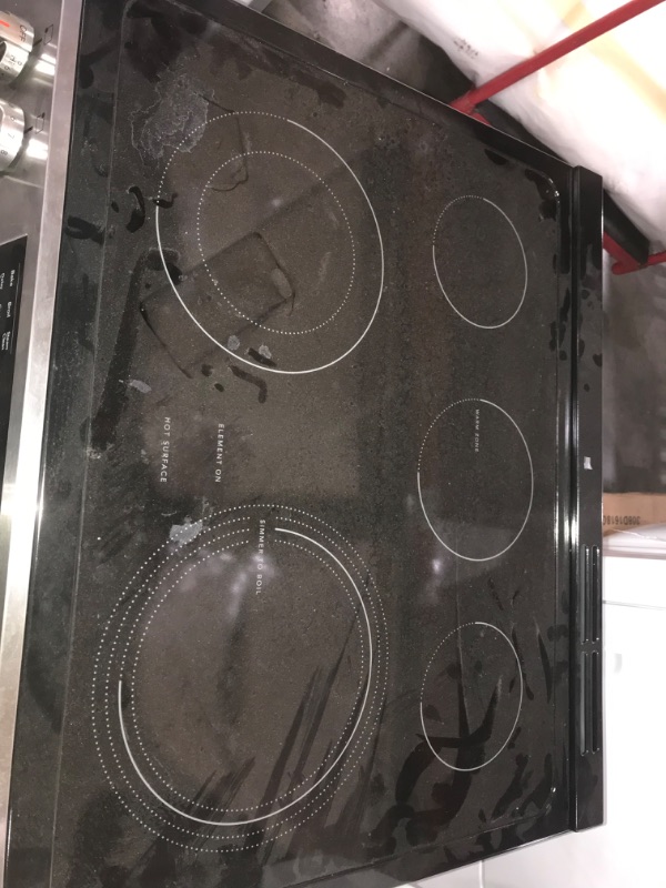 Photo 7 of Frigidaire 30-in Glass Top 5 Elements 5.3-cu ft Steam Cleaning Slide-in Electric Range