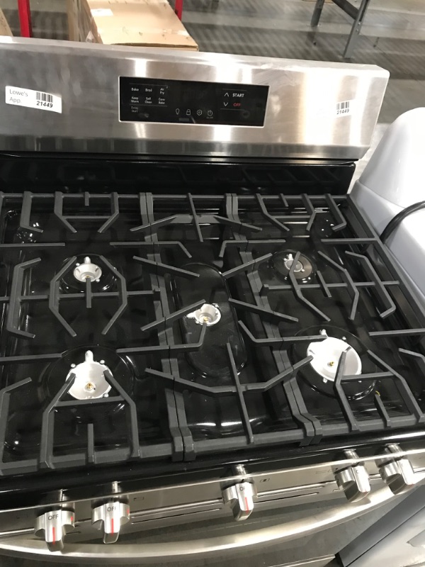 Photo 3 of Frigidaire 30-in 5 Burners 5.1-cu ft Freestanding Natural Gas Range (Stainless Steel)