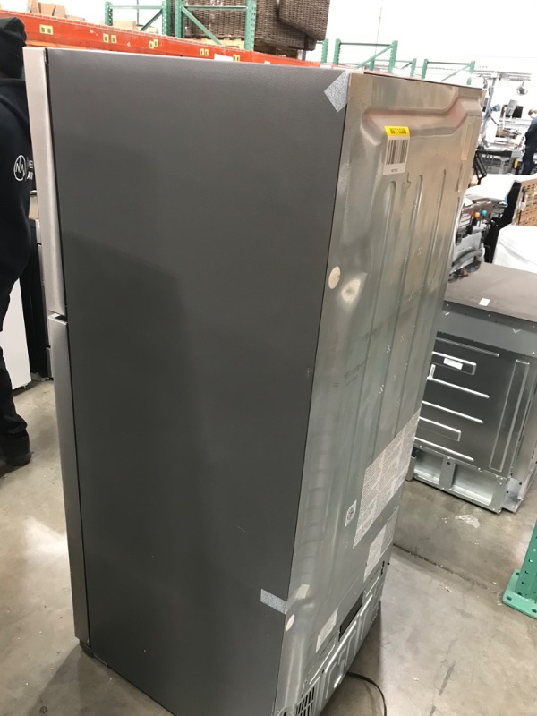 Photo 3 of Frigidaire Garage-Ready 18.3-cu ft Top-Freezer Refrigerator (Easycare Stainless Steel)