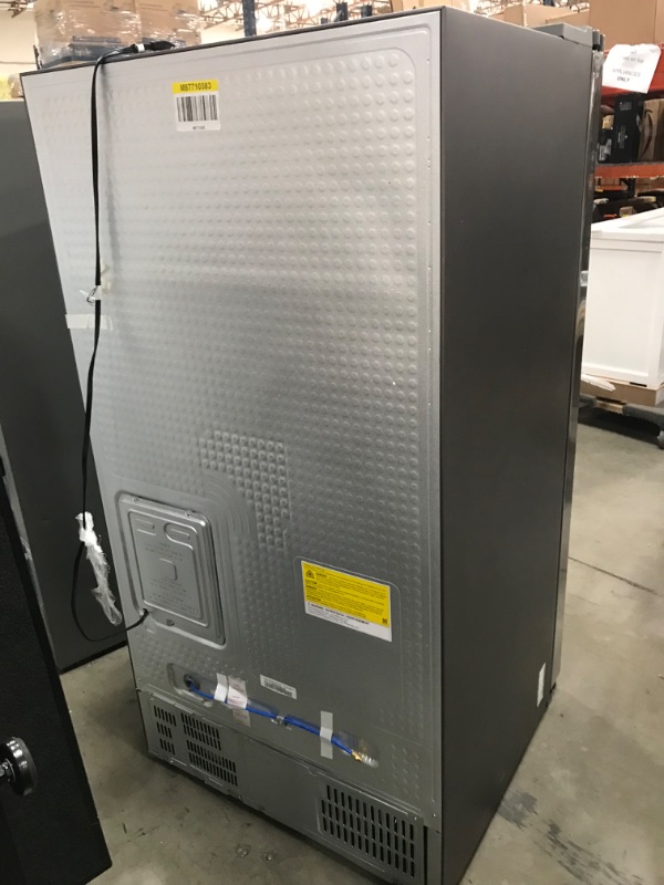 Photo 5 of Samsung Bespoke 28-cu ft Smart Side-by-Side Refrigerator with Dual Ice Maker (Fingerprint Resistant Stainless Steel)