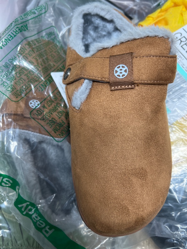 Photo 1 of Hsyooes Fur Lined Boston Clogs for Women Men | Suede Winter Slippers with Arch Support | Slip on Mules Potato Shoes with Removable Cushion Footbed 5 Women/4 Men Brown