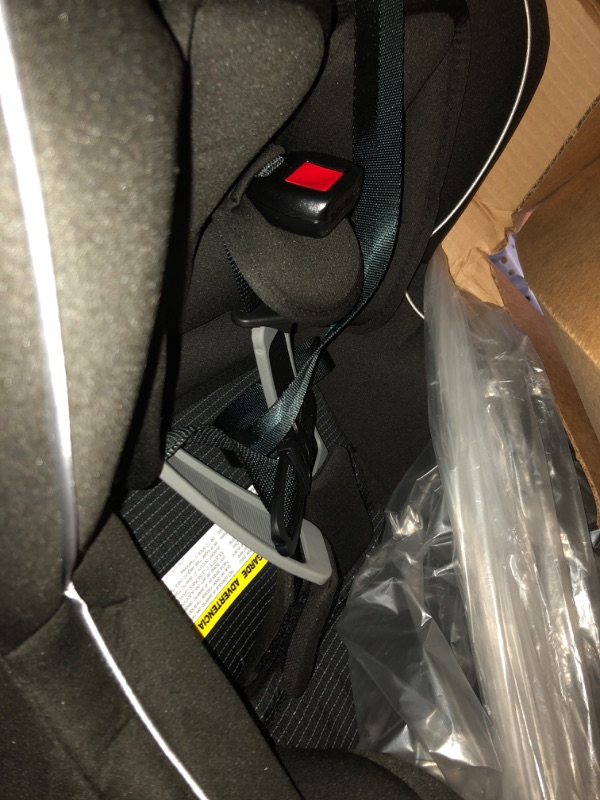 Photo 1 of Britax Emblem 3 Stage Convertible Car Seat, Dash