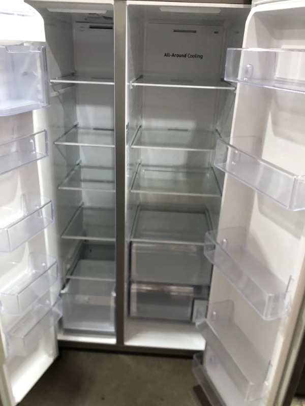 Photo 4 of LIKE NEW Samsung 28-cu ft Smart Side-by-Side Refrigerator with Ice Maker (Fingerprint Resistant Stainless Steel)
