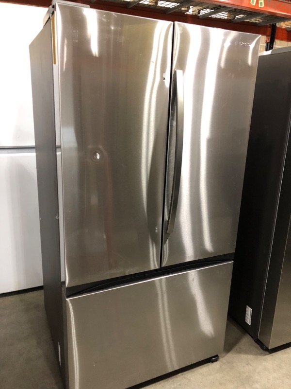 Photo 7 of Samsung Mega Capacity 31.5-cu ft Smart French Door Refrigerator with Dual Ice Maker (Fingerprint Resistant Stainless Steel) ENERGY STAR
