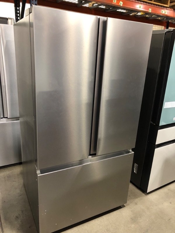 Photo 4 of Hisense 26.6-cu ft French Door Refrigerator with Ice Maker (Fingerprint Resistant Stainless Steel) ENERGY STAR
