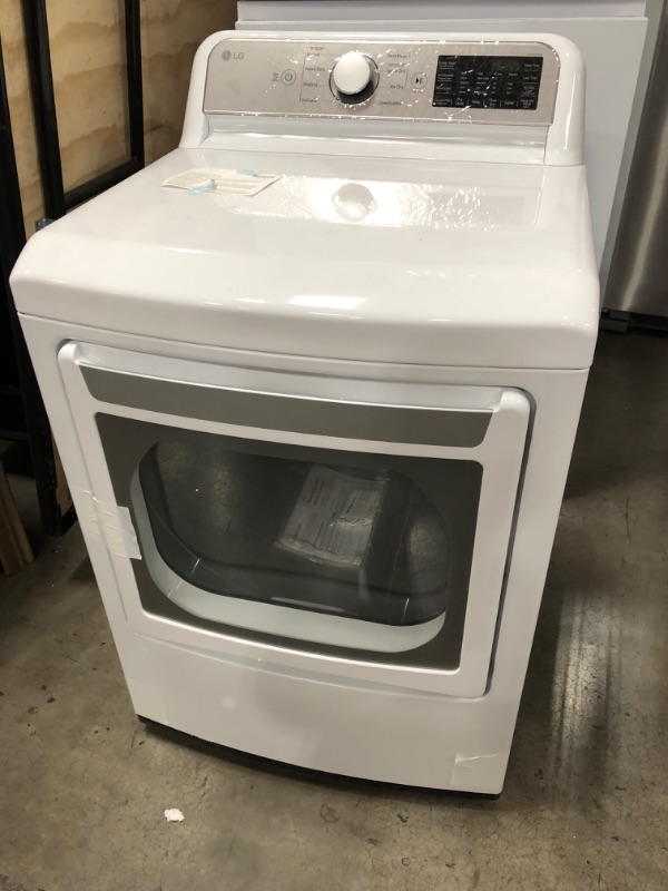 Photo 4 of LG EasyLoad 7.3-cu ft Smart Electric Dryer (White) ENERGY STAR
