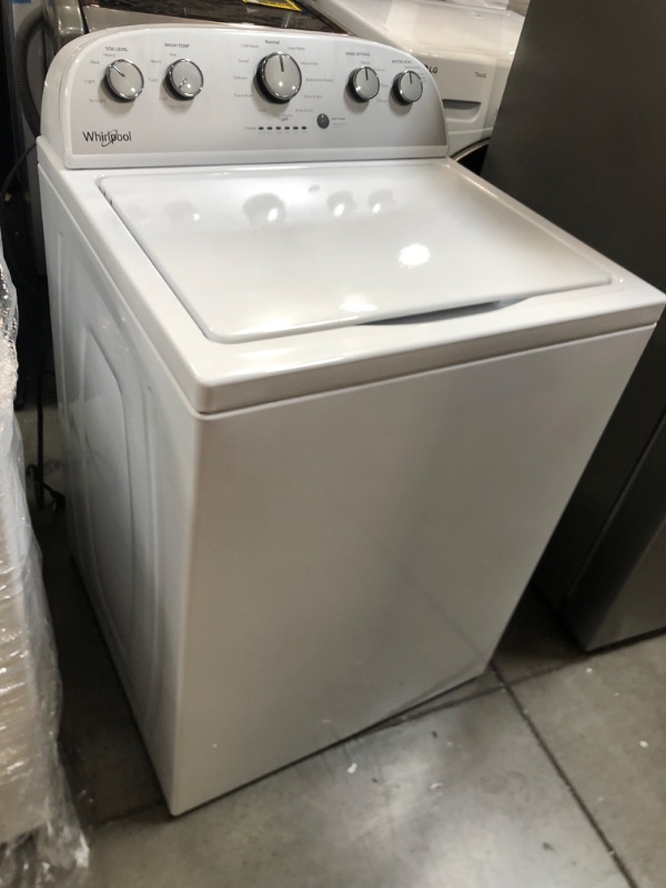 Photo 2 of Whirlpool 3.5-cu ft High Efficiency Agitator Top-Load Washer (White)
