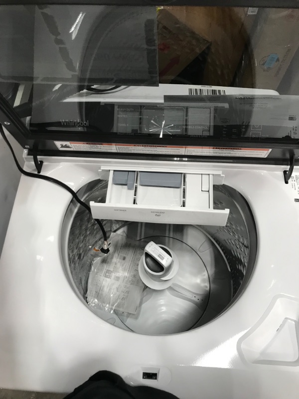 Photo 2 of Whirlpool 5.2-cu ft High Efficiency Impeller and Agitator Top-Load Washer (White) ENERGY STAR
