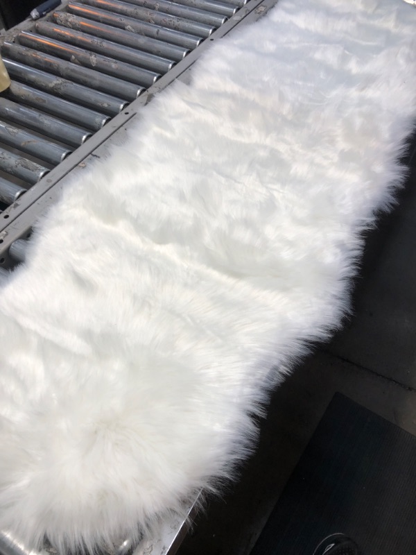 Photo 1 of 65'' x 2' 