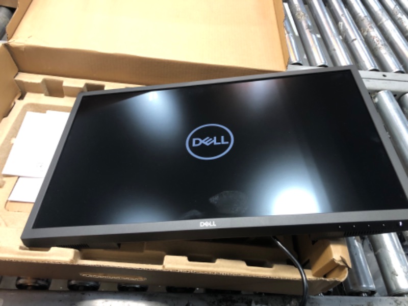 Photo 2 of Dell 24 inch Monitor FHD (1920 x 1080) 16:9 Ratio with Comfortview (TUV-Certified), 75Hz Refresh Rate, 16.7 Million Colors, Anti-Glare Screen with 3H Hardness, Black - SE2422HX 24 Inches SE2422HX