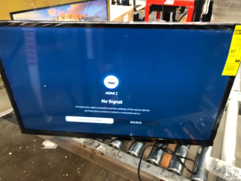 Photo 3 of SAMSUNG 32-inch Class LED Smart FHD TV 1080P (UN32N5300AFXZA, 2018 Model)