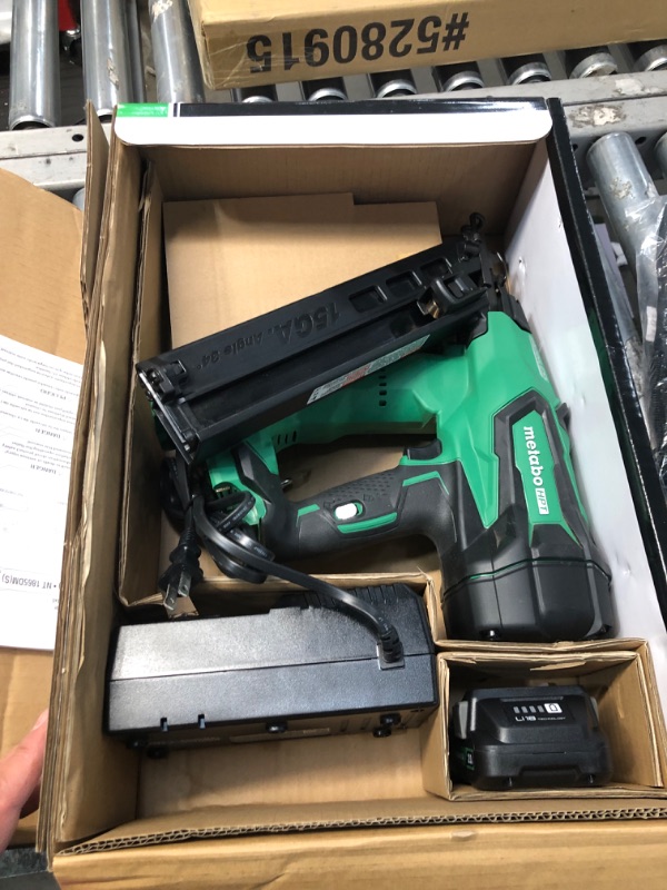 Photo 5 of Bundle of Metabo HPT Cordless 18V MultiVolt™ Angled Finish Nailer Kit | NT1865DMAST + Metabo HPT 2-1/2 Inch 15 Gauge Angled Finish Nails 