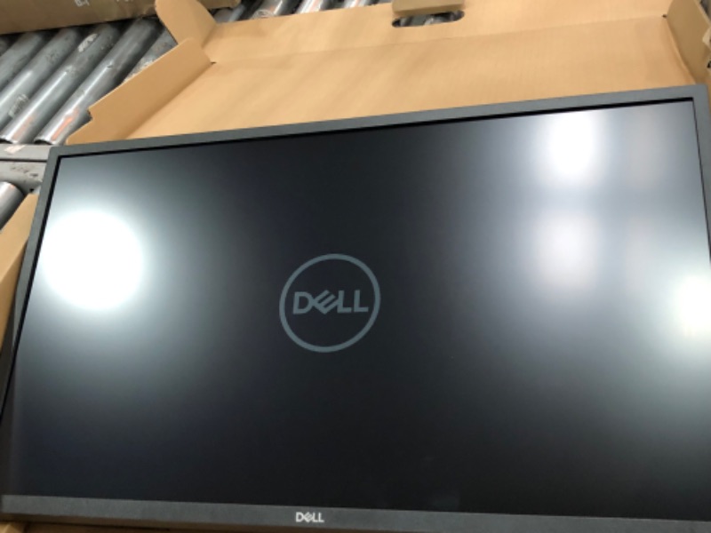 Photo 2 of Dell 27 inch Monitor FHD (1920 x 1080) 16:9 Ratio with Comfortview (TUV-Certified), 75Hz Refresh Rate, 16.7 Million Colors, Anti-Glare Screen with 3H Hardness, Black - SE2722HX 27 Inches SE2722HX