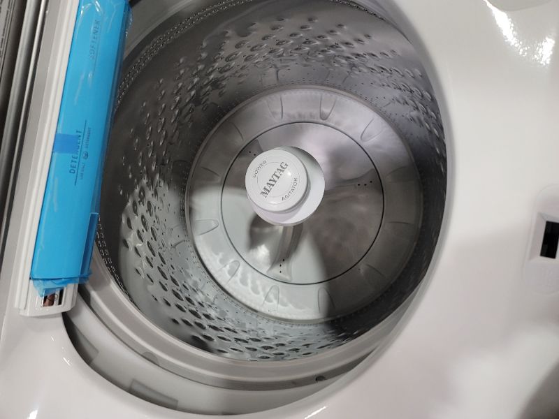 Photo 5 of Maytag Smart Capable 5.3-cu ft High Efficiency Impeller Smart Top-Load Washer (White) ENERGY STAR
