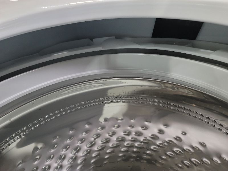 Photo 4 of Maytag Smart Capable 5.3-cu ft High Efficiency Impeller Smart Top-Load Washer (White) ENERGY STAR
