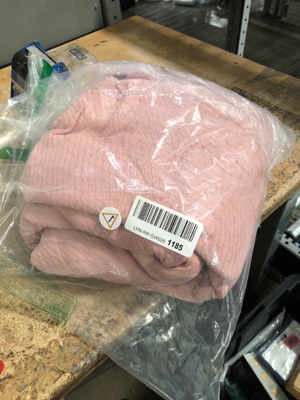 Photo 1 of * used * see all images *
Madison Park Soft Certified 100% Egyptian Cotton Breathable Cozy Blanket, Premium Waffle Knit Classic Design