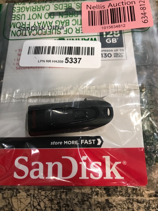 Photo 2 of SanDisk 128GB Ultra USB 3.0 Flash Drive - SDCZ48-128G-GAM46, Black