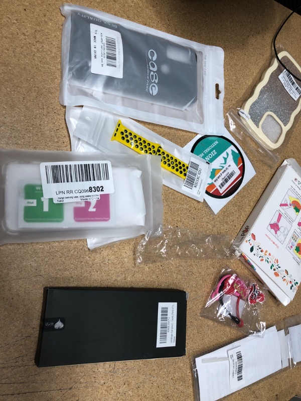 Photo 1 of MIXED BUNDLE OF HOME GOODS AND CELLPHONE ACCESSORIES* 10 UNITS* 