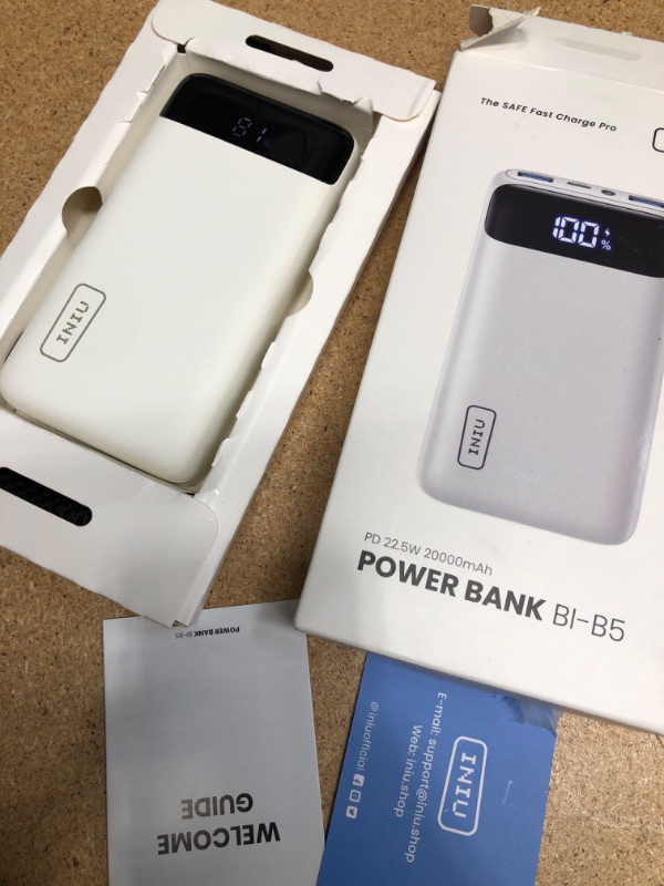 Photo 2 of INIU Portable Charger, 22.5W PD3.0 QC4.0 Fast Charging LED Display 20000mAh Power Bank, Tri-Outputs Battery Pack Compatible with iPhone 15 14 13 12 Pro Samsung S22 Google iPad Tablet etc[2023 Version]
