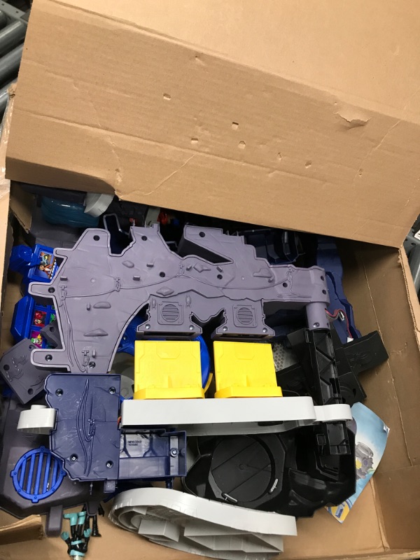 Photo 2 of Fisher-Price Imaginext DC Super Friends Batman Playset with Lights Sounds Phrases and 18 Play Pieces, 33 x 42 inches, Super Surround Batcave