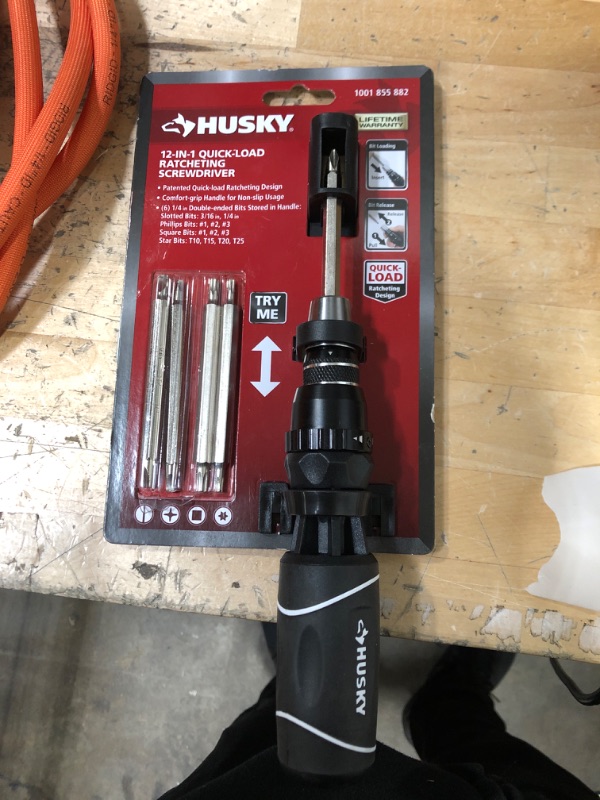 Photo 1 of 12 in 1 Quick Load Ratcheting Screwdriver
