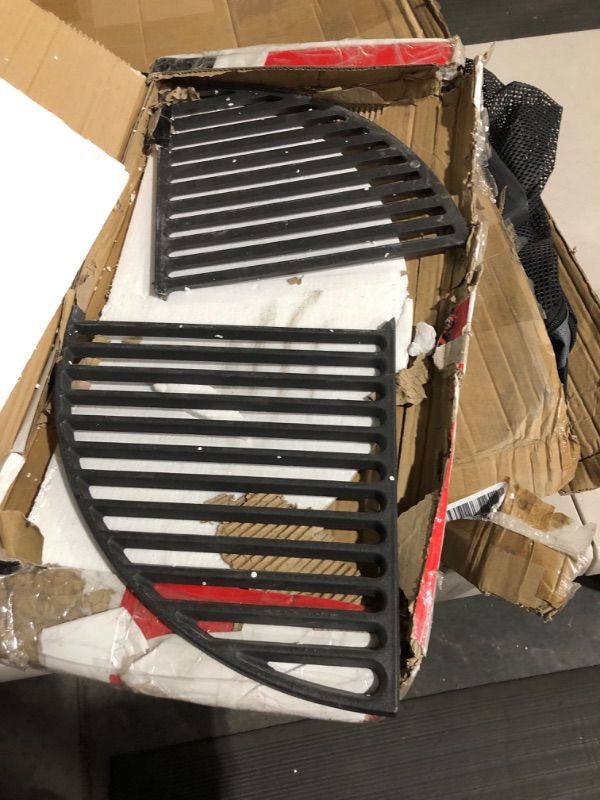 Photo 1 of **DAMAGED**
BJ-HCICG Big Joe Cast Iron Grate 