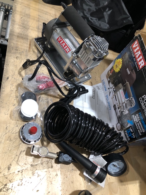 Photo 2 of (PARTS ONLY)VIAIR 300P Portable 12V 33 Percent Duty 150 PSI Compressor Kit for 33" Tires