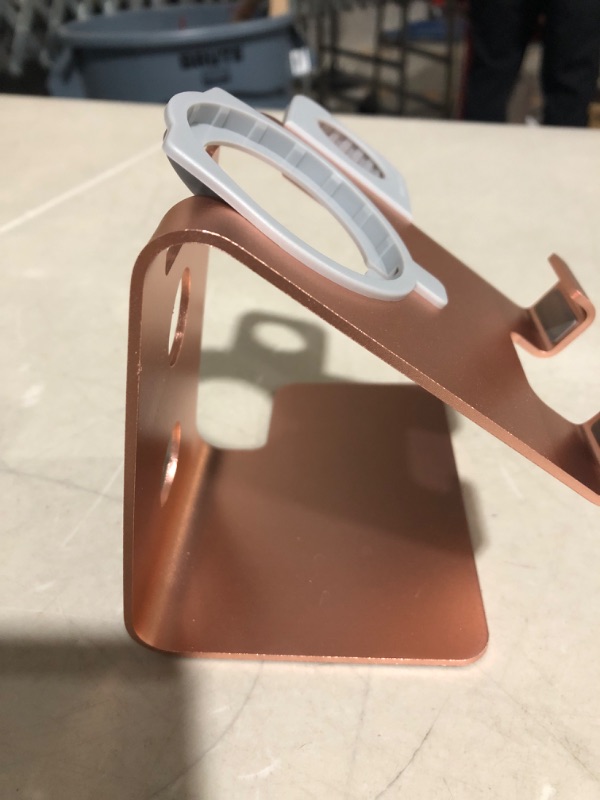 Photo 3 of Tranesca 2-in-1 Charger Stand Station (Rose Gold)