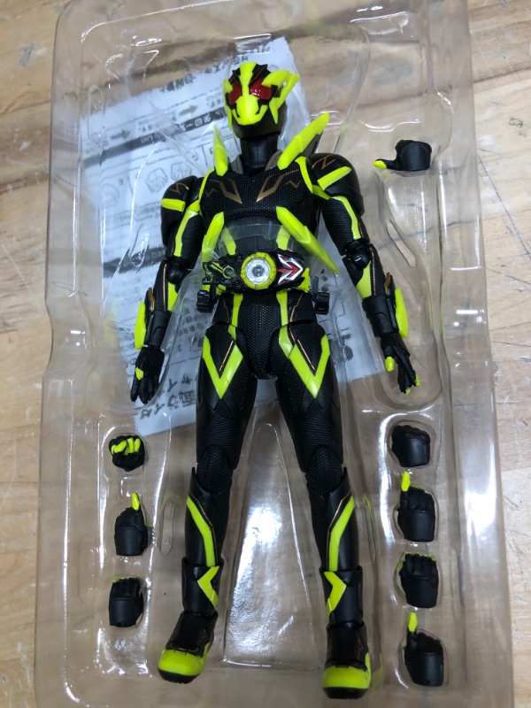 Photo 2 of BANDAI SHFiguarts Kamen Rider Zero One Shining Hopper TAMASHII NATION 2020 Commemorative Product
