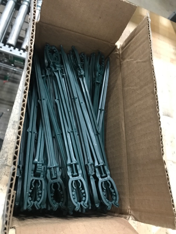 Photo 1 of 100 pack lawn stakes with clips