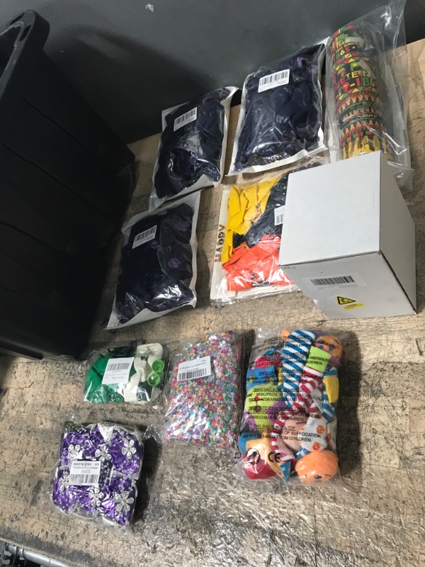 Photo 1 of 10 items*
decorations bundle