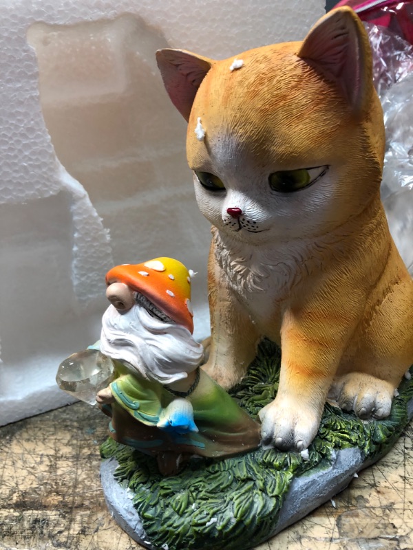 Photo 2 of CreiYuan Cat Garden Gnome Statue, Solar Light Lawn Decor Cat Playing with Gnome Figurine, Resin Yard Sculptures for Cat Lover, Outdoor Funny Figurine Yard Home Ornaments 9.05 x 5.5 x 8.29 in