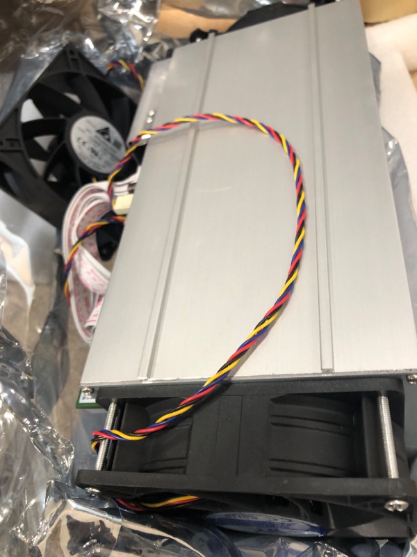 Photo 2 of Antminer S9J 14.5TH/S Bitcoin & Litecoin Miner @0.098 Watts/GH - High-Efficiency SHA256 ASIC Miner with Data Cable Scrypt