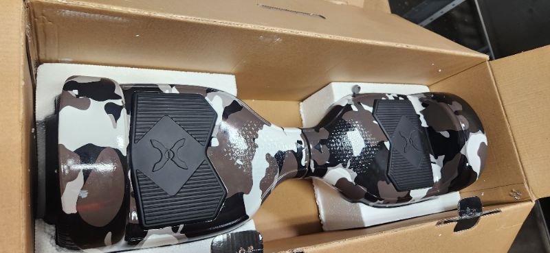 Photo 3 of (major damage )Hover-1 Helix Electric Hoverboard | 7MPH Top Speed, 4 Mile Range, 6HR Full-Charge, Built-in Bluetooth Speaker, Rider Modes: Beginner to Expert Hoverboard Camo