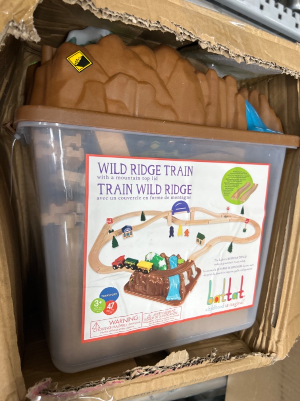 Photo 2 of Battat – Wild Ridge Train – Classic Wooden Toy Train Set with Mountain Top Lid, Double-Sided Tracks, Toddlers 3-Years-Old & Up (47Pc) Fits Thomas, Brio, Chuggington