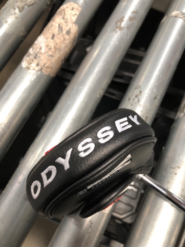 Photo 2 of * see all images *
Odyssey Golf White Hot OG Putter Right 33" Seven Slant Neck Steel