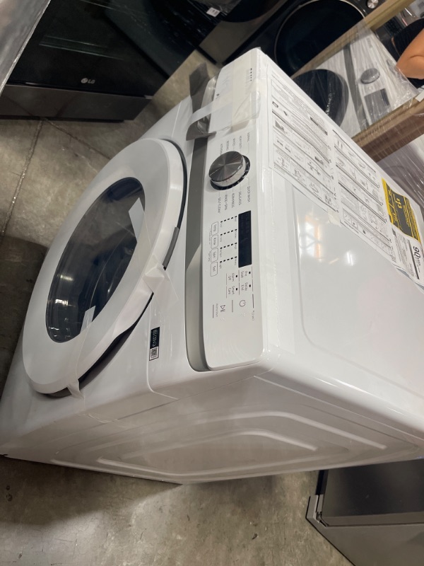 Photo 2 of Samsung 4.5-cu ft High Efficiency Stackable Front-Load Washer (White) ENERGY STAR