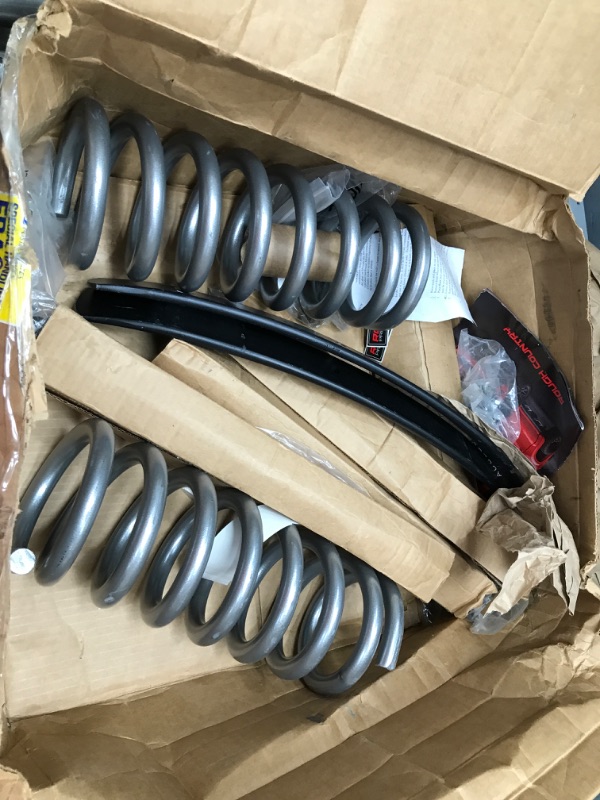 Photo 2 of 2 INCH LIFT KIT CHEVY/GMC S10 BLAZER/S10 TRUCK/S15 JIMMY/SONOMA 2WD